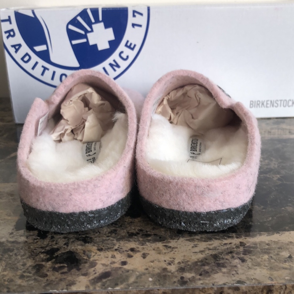 Birkenstock Pink Kids Slip-On Clog worn 3 times - Picture 9 of 13